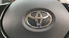 Toyota Aygo 1.0 VVT-i X-Play 5dr x-shift Petrol Hatchback